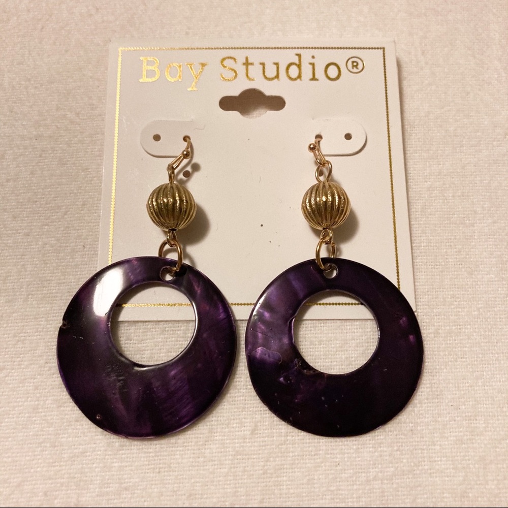 Bay Studio Shell-style Earrings New on Card NWT